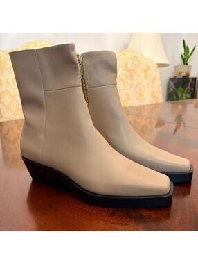 NEW H&M Ankle Boots Square Toe and Side Zipper Women's Size 7